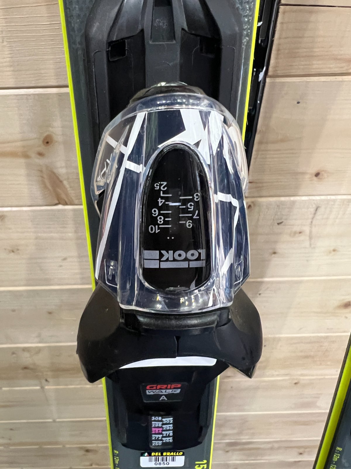Rossignol React RTX 2026 usato — dettaglio