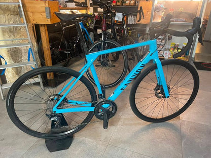 Canyon Endurace Cf 8 2022 — Bici usata