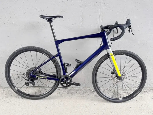 BMC Urs Two 2023 usata — vista laterale
