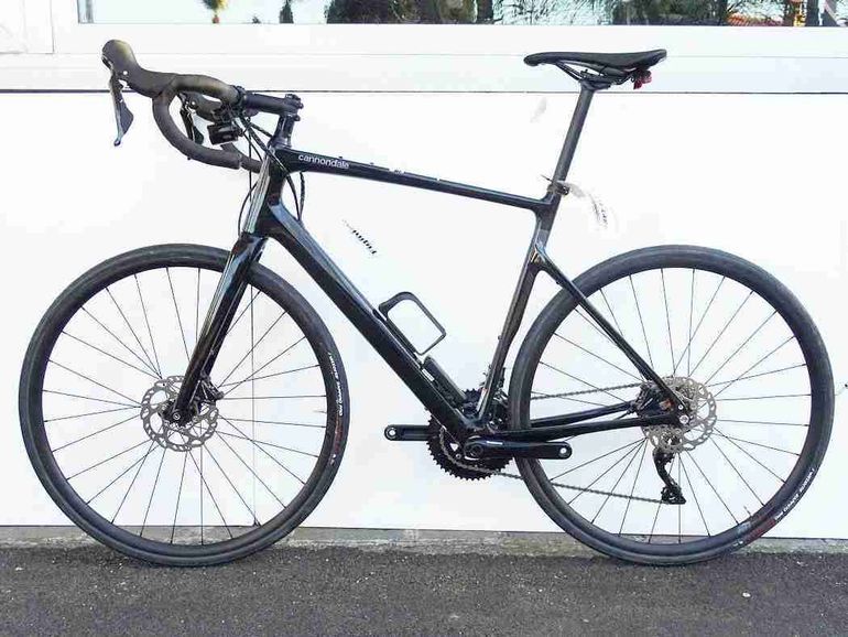 Cannondale Synapse Carbon 3 L 2022 usata — dettaglio