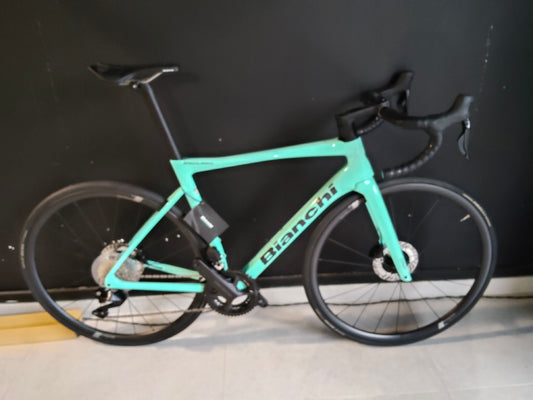Bianchi Specialissima Custom 2025 usata — vista laterale