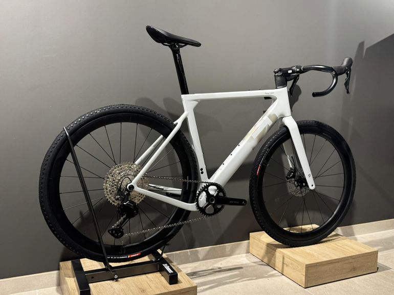 3T PRIMO 2 WPNT — gruppo Shimano GRX, taglia L