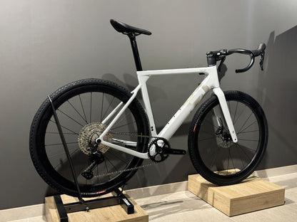 3T PRIMO 2 WPNT — gruppo Shimano GRX, taglia L