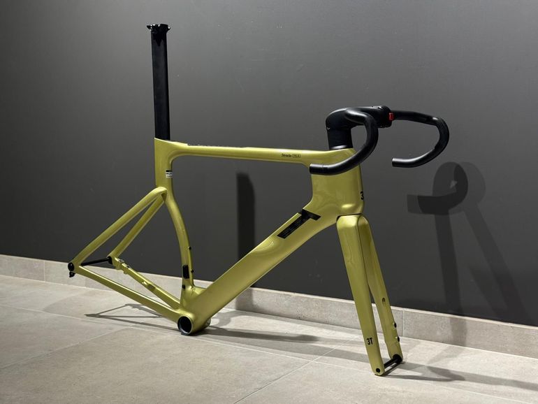3T Strada Italia Oro — telaio in Carbonio, Nuovo