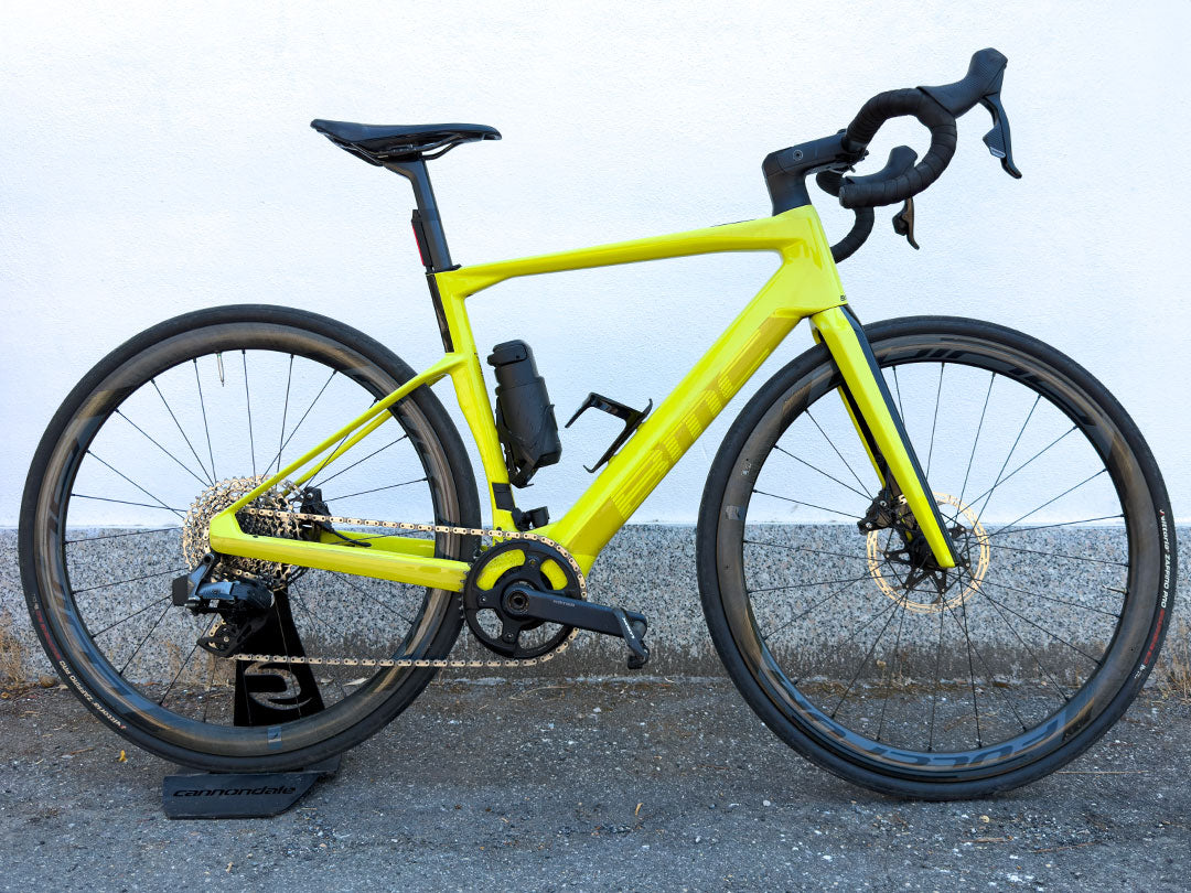 BMC Roadmachine 01 Amp X Two 2023 usata — vista laterale