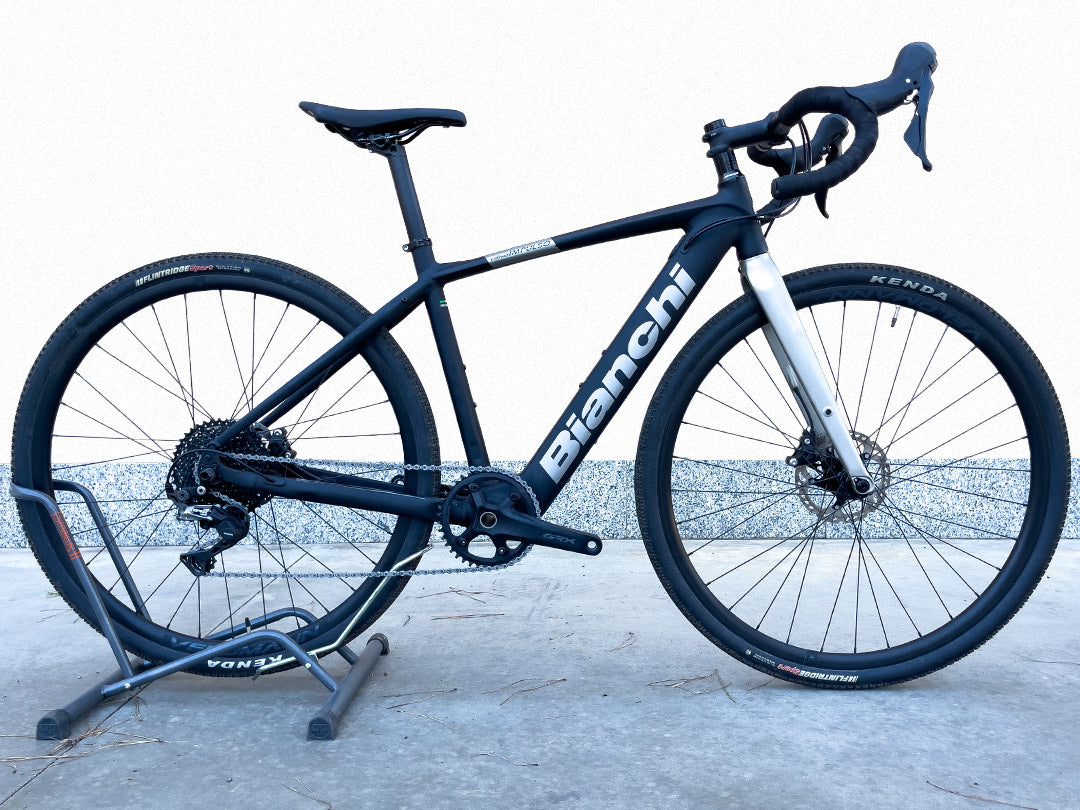 Bianchi Impulso E Allroad 2020 usata — vista laterale