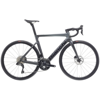 Bianchi Oltre Race 2024 usata — vista laterale