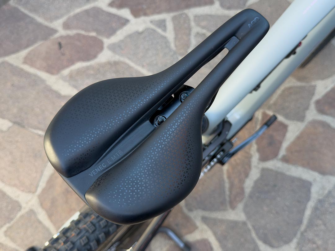 Cube Ams Hybrid One44 C68x Tm 400x 29 2025 usata — dettaglio