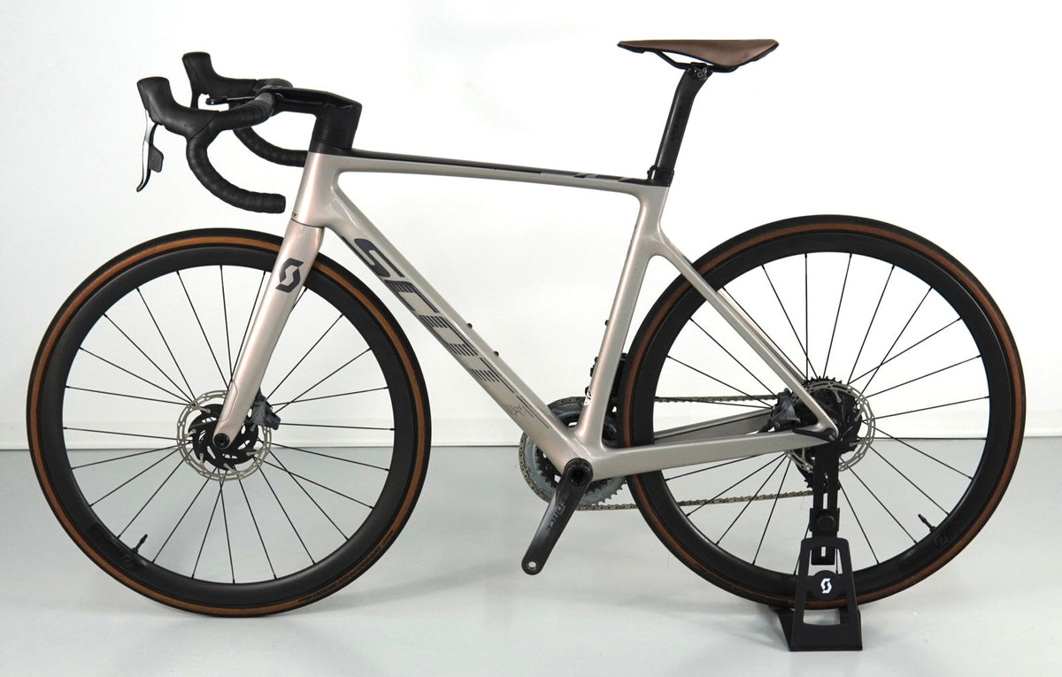 Scott Addict Rc 10 — gruppo Sram Force AXS 2x12 wireless, taglia 54