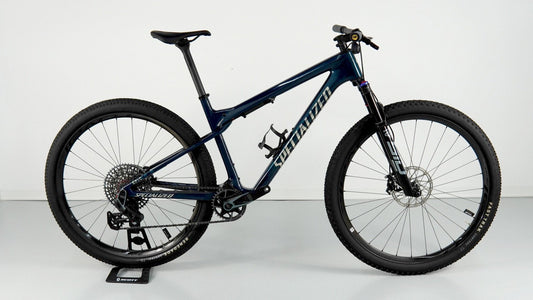 Specialized Epic Wc Pro 2024 usata — vista laterale