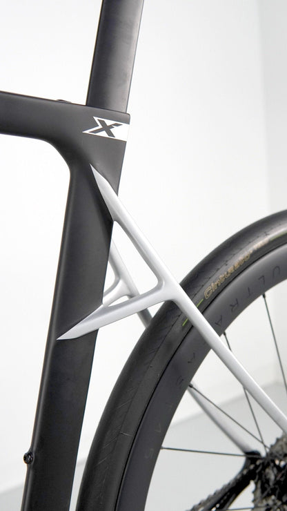 Pinarello X9 Tg 2026 usata — dettaglio