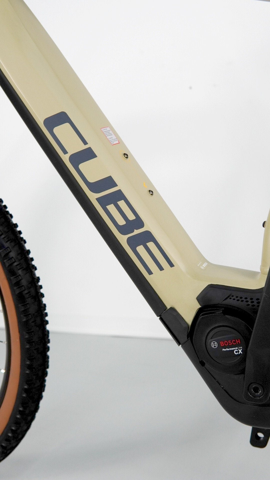 Cube Reaction Pro Hybrid 2022 usata — dettaglio