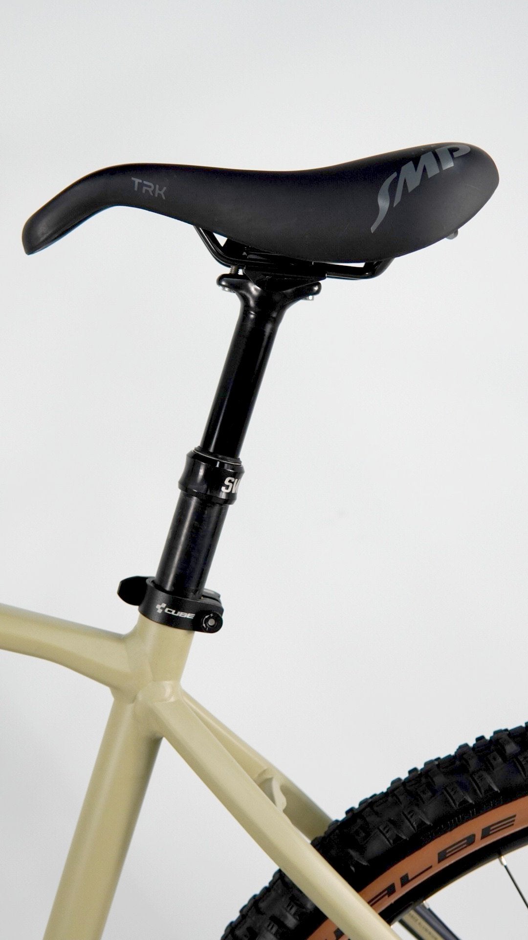 Cube Reaction Pro Hybrid 2022 usata — dettaglio