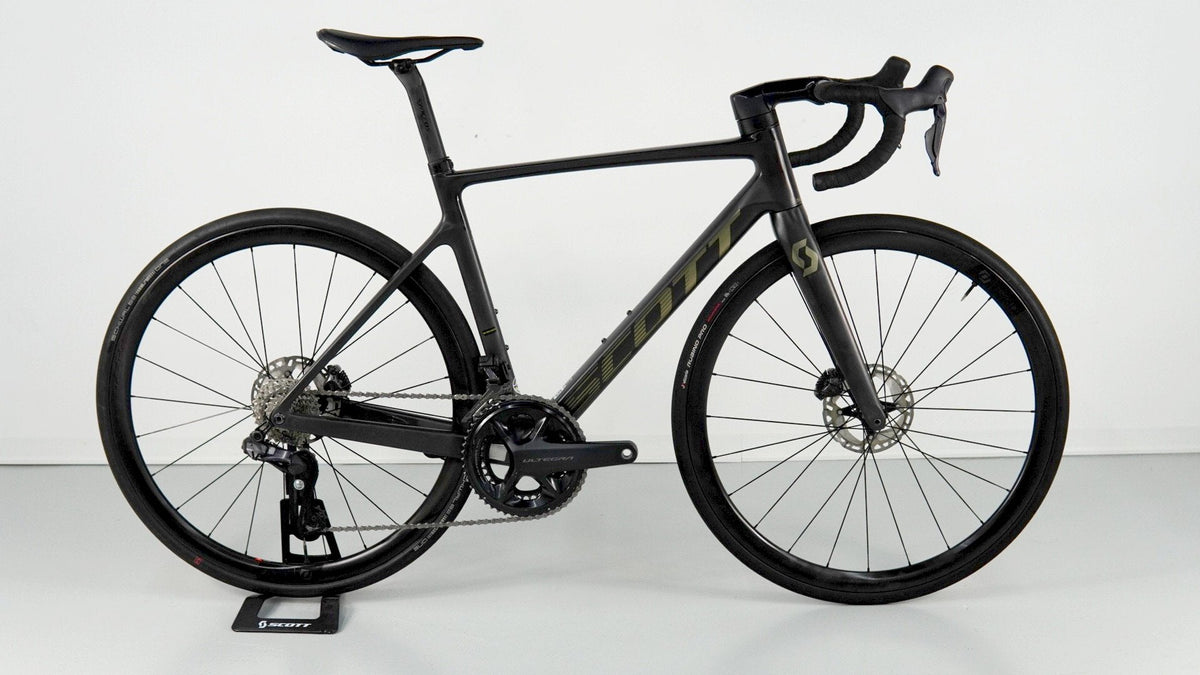 Scott Addict Rc 15 2022 usata — vista laterale