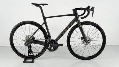 Scott Addict Rc 15 2022 usata — vista laterale