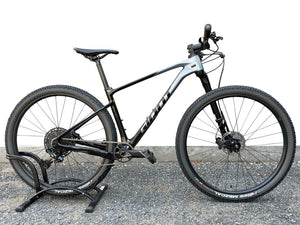Giant Xtc Advanced 29 2022 usata — vista laterale