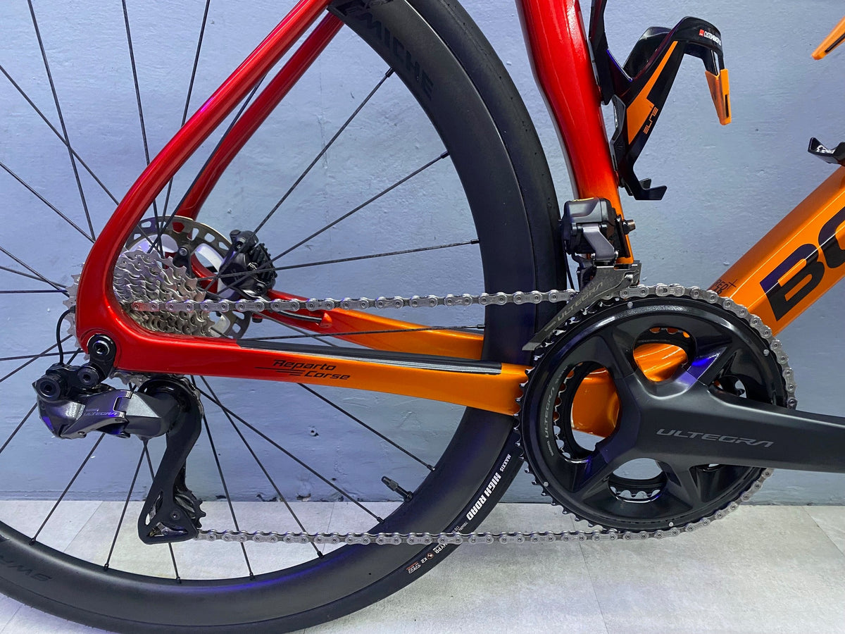 Bottecchia Aerospace Usa — gruppo Shimano Ultegra Di2 12V, taglia 55