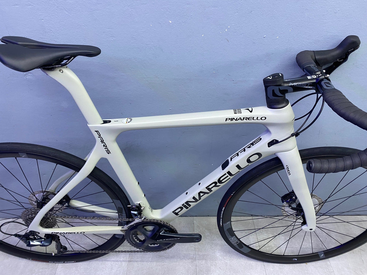 Pinarello Paris 2021 usata — dettaglio