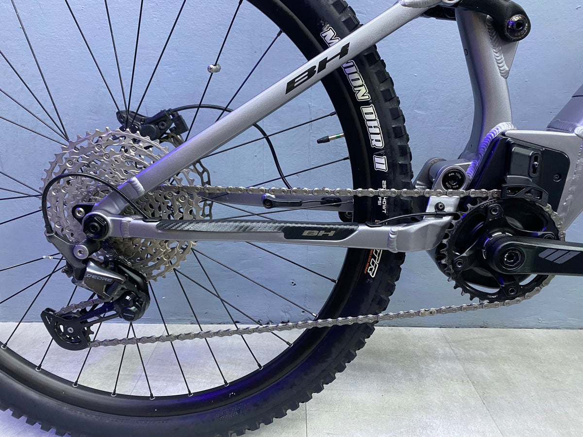 BH Atom Lynx 8.2 — gruppo Shimano Deore, taglia L