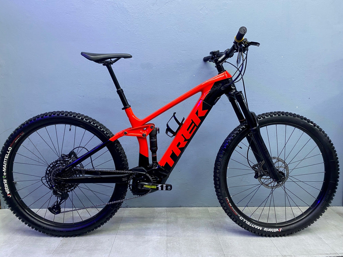 Trek Rail 9.5 Carbon 2022 usata — vista laterale