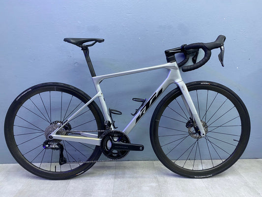 KTM Revelator Alto Master 2024 usata — vista laterale