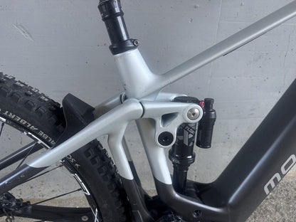 Mondraker Crafty Carbon R 2022 usata