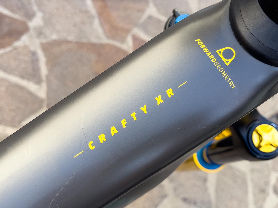 Mondraker Crafty Carbon Xr 2022 usata — dettaglio