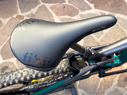 Mondraker Crafty Carbon Xr 2022 usata — dettaglio
