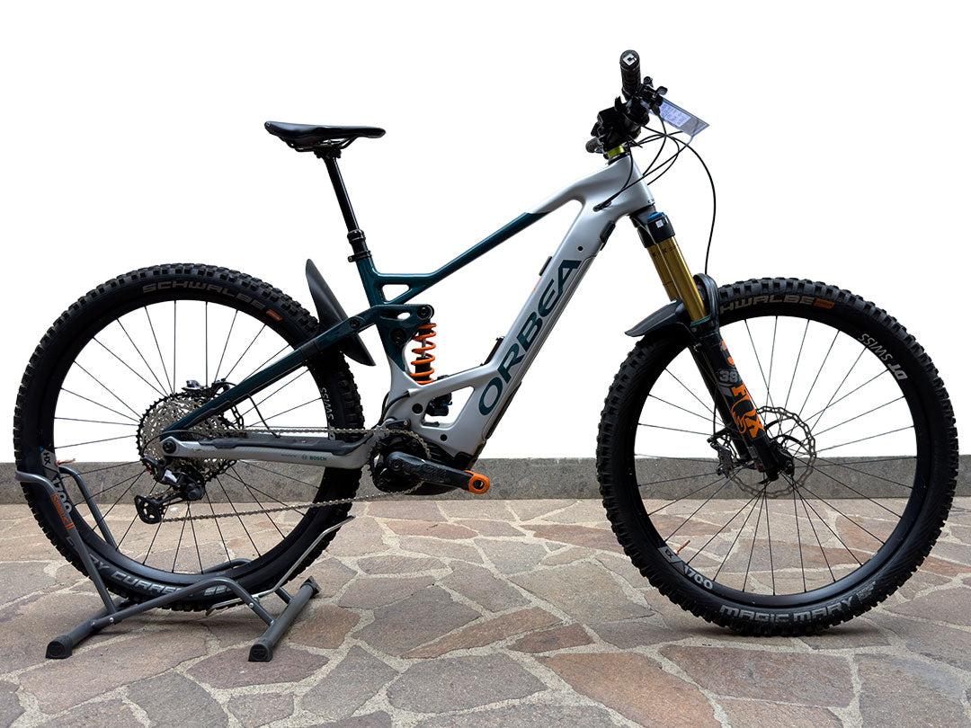 Orbea Wild Fs M Team 2022 usata — vista laterale