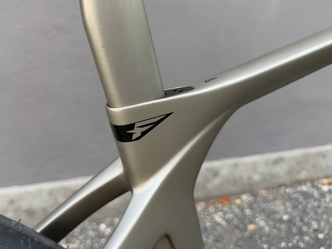 Pinarello Grevil F5 2025 usata — dettaglio