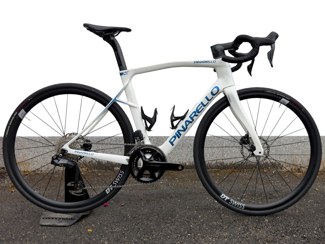 Pinarello X5 2024 usata — vista laterale