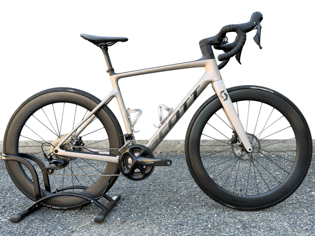 Scott Addict 30 2022 usata — vista laterale