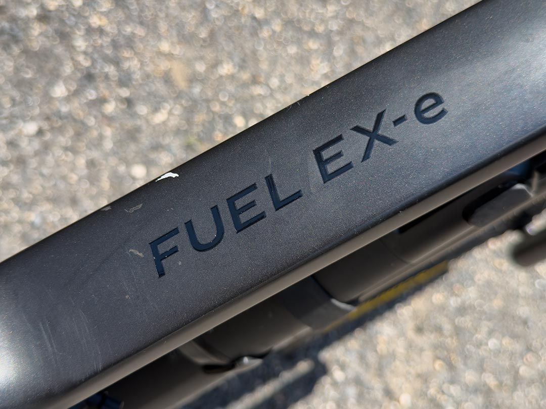 Trek Fuel Ex E 9.5 2024 usata — dettaglio