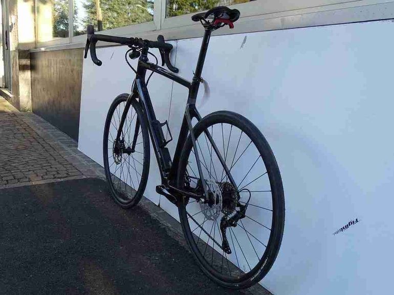 Cannondale Synapse Carbon 3 L 2022 usata — dettaglio