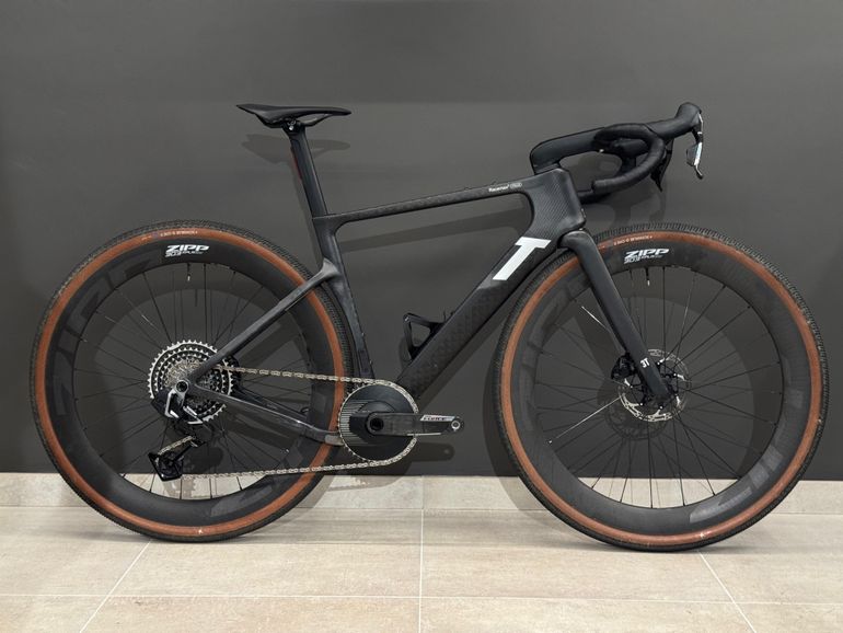 3T Racemax 2 Italia- Zipp 303 Xplr Sw 2026 usata — vista laterale