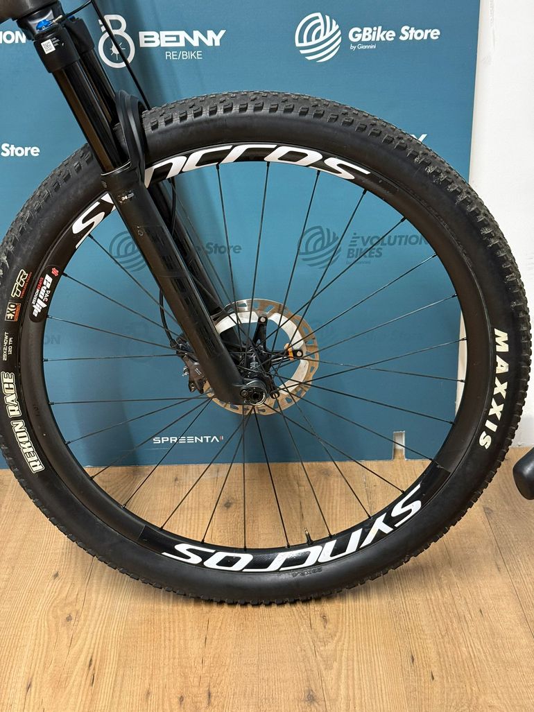 Scott Spark Rc 2024 usata — dettaglio