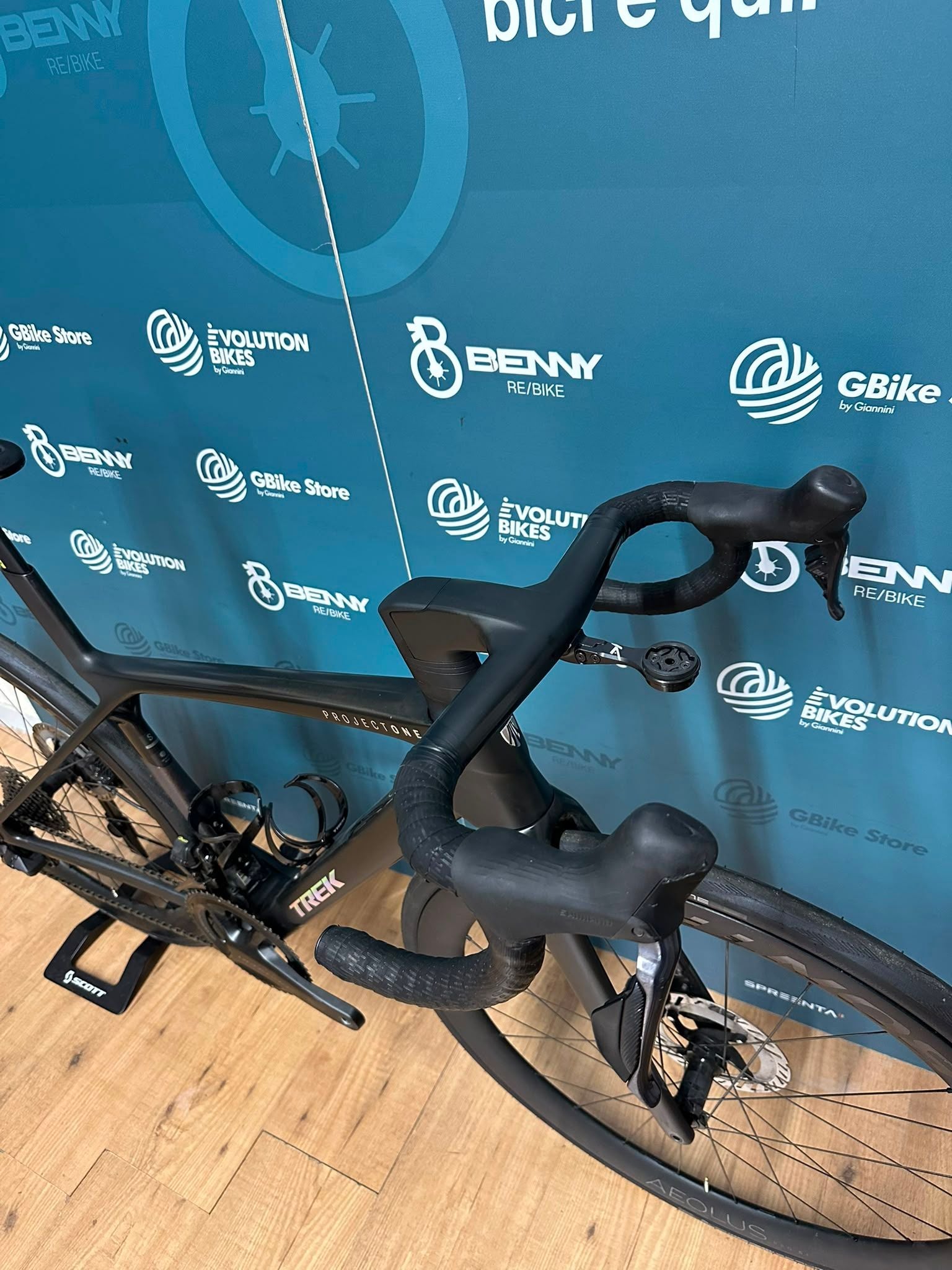Trek Madone Slr 7 Gen 8 2026 usata — dettaglio