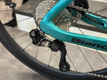 Bianchi Oltre Comp 2025 usata — dettaglio