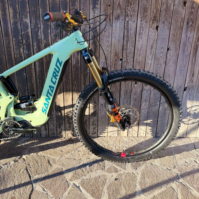 Santa Cruz Heckler 2025 usata — dettaglio