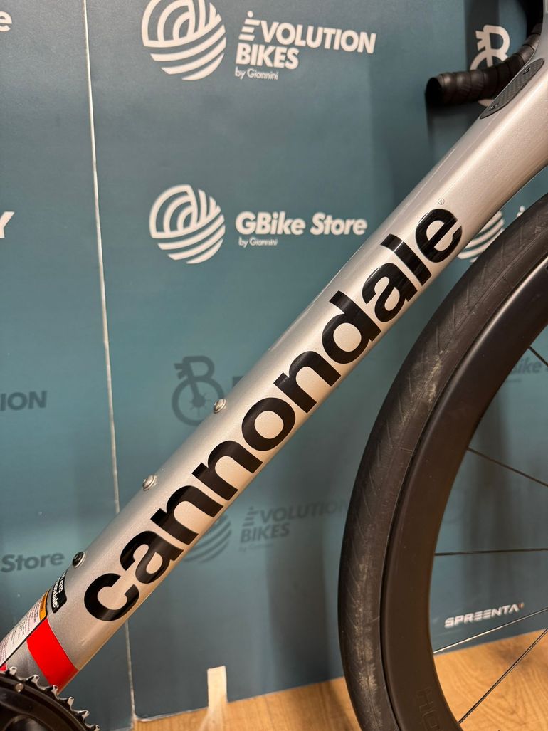 Cannondale Supersix Evo 2023 usata — dettaglio