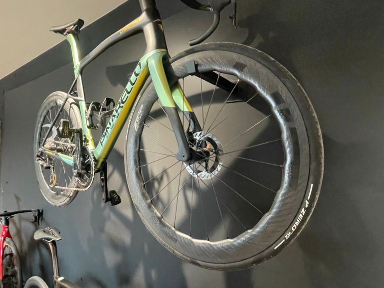 Pinarello Dogma X 2024 — Bici usata