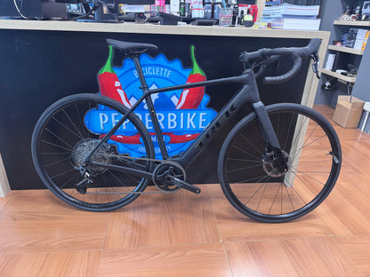Trek Domane+ Alr 5 2026 usata — vista laterale