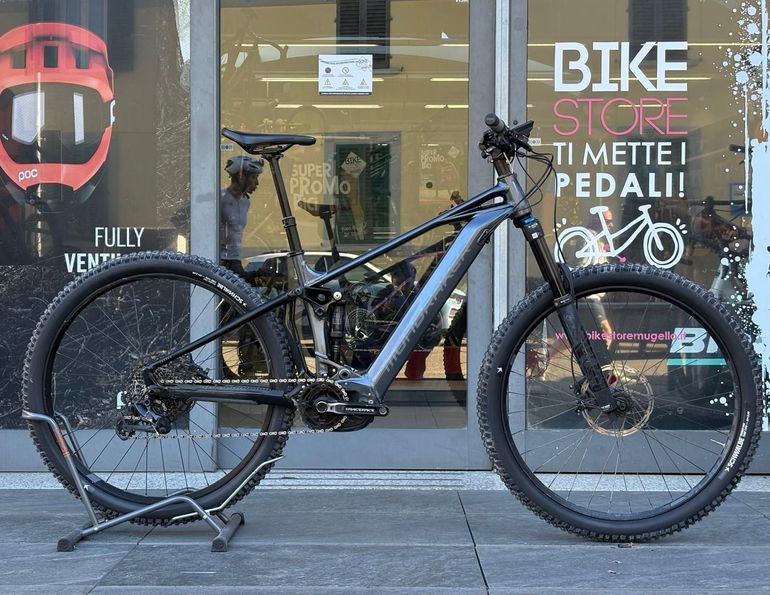 Mondraker Chaser 750 2022 usata — vista laterale
