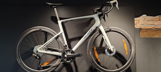 Scott Addict 20 2025 usata — vista laterale