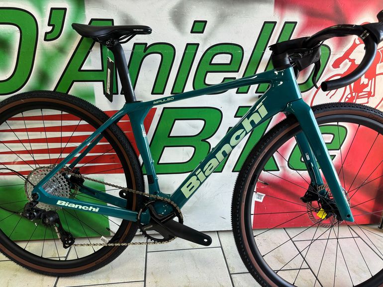 Bianchi Impulso Pro 1x13ps 2025 usata — vista laterale
