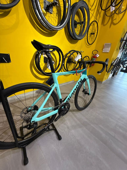 Bianchi Oltre Race 2025 usata — dettaglio