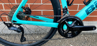 Bianchi Infinito — gruppo Shimano 105, taglia 61 cm