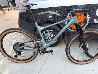 Scott Spark Rc Pro 2023 usata — vista laterale