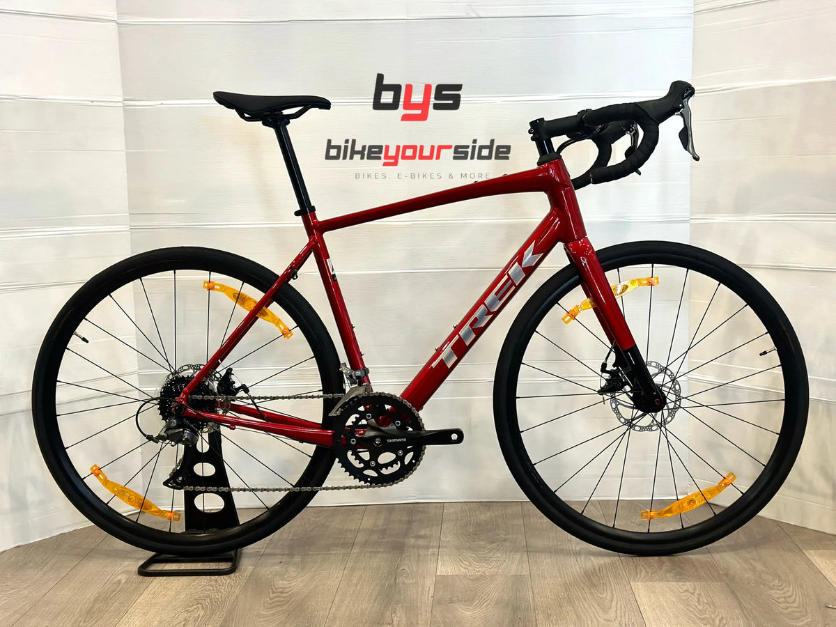 Trek Domane Al 2 Gen 4 2027 usata — vista laterale