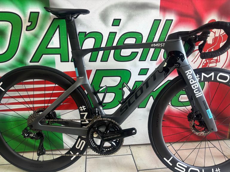 Scott Foil Rc Pro 2024 usata — vista laterale